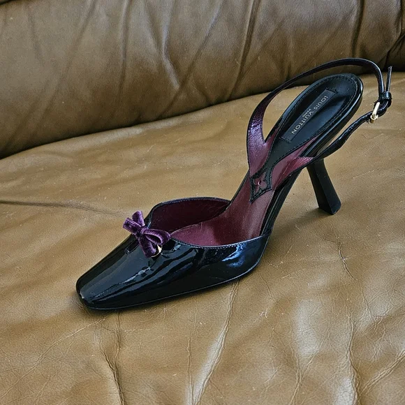 Louis Vuitton Black Patent Purple Bow Accent Heels Size 5.5 US (Fits Size 6) - Picture 6 of 14